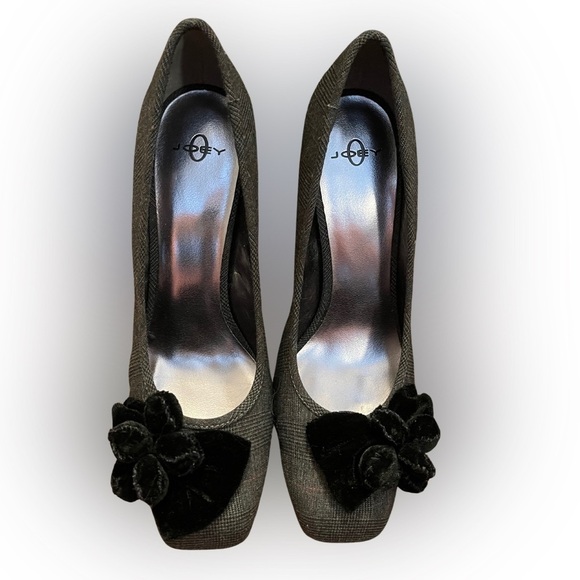 Joey Heels - Picture 1 of 8